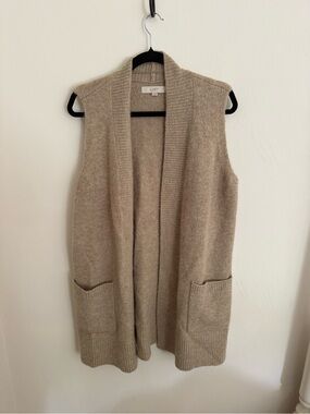 LOFT Open-Front Sleeveless Knit Vest - Beige